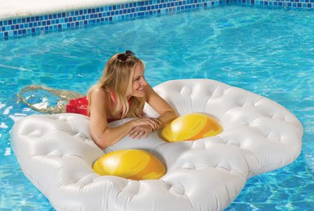 27 Ridiculous Pool Floats - FunnyPoolFloats